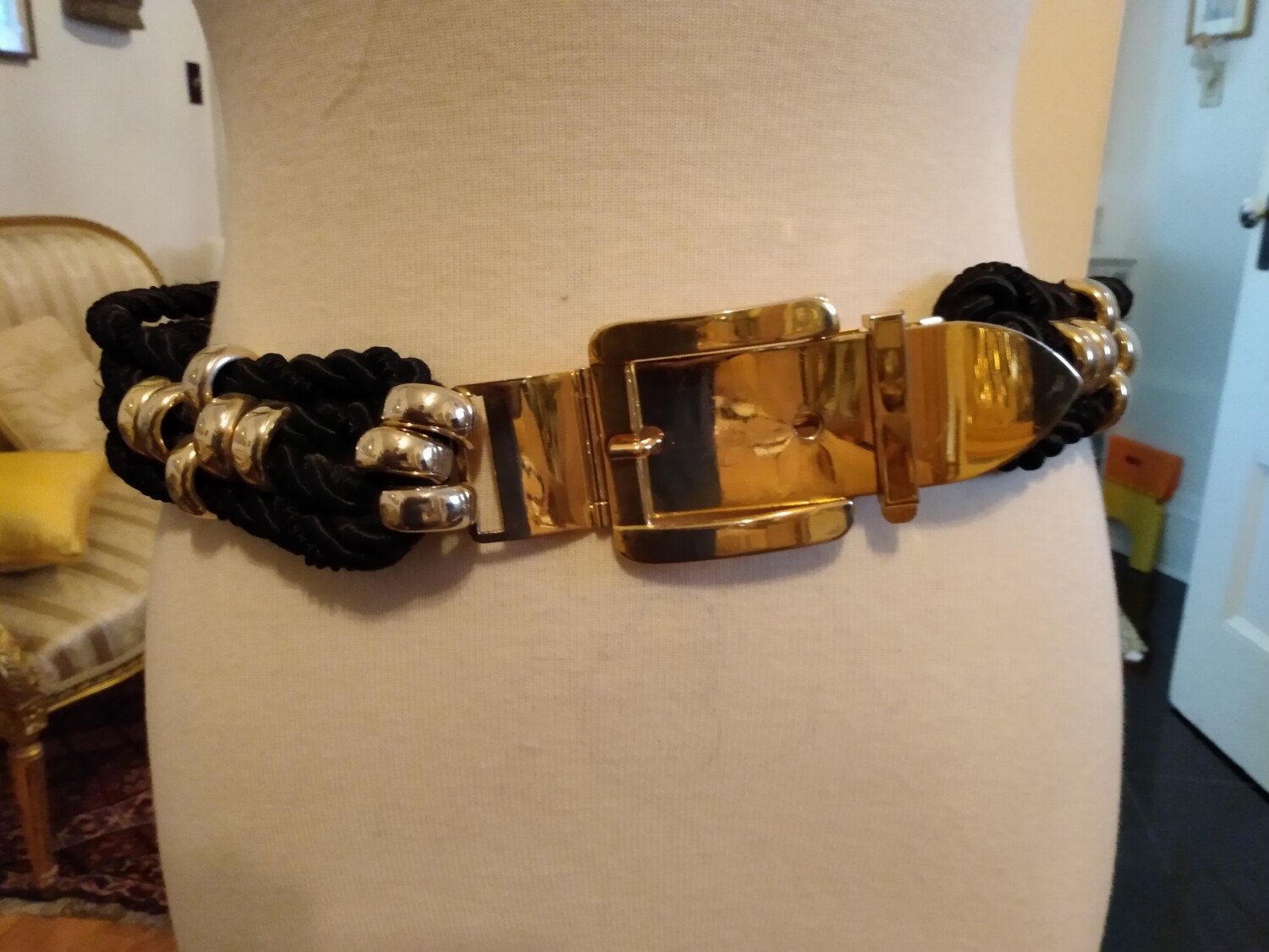 Vintage  Belt With Gold Accent & Buckle Golden Western Antique Gold Floral Engraved Buckle Genuine  main image 3