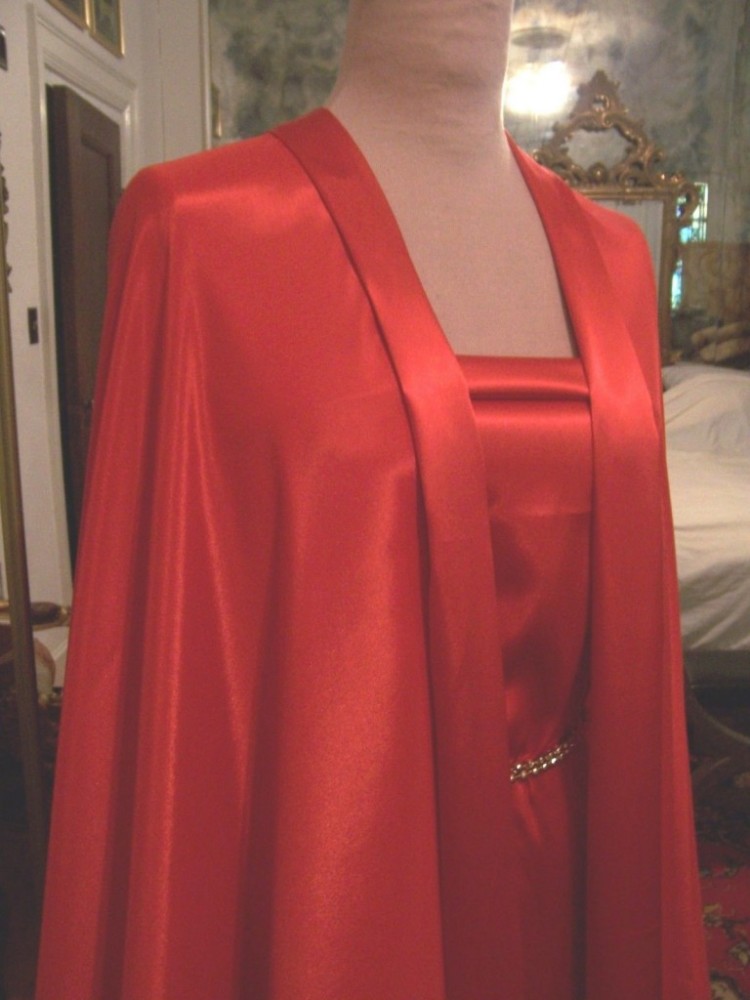 3.3-yds-GLOWING-RED-SOFT-MICROFIBER-CHARMEUSE-SATIN-FABRIC-GOWNS-PANTS-DRESSES-7