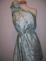 3yd-FABULOUS-LT.-CELADON-DUPPIONI-FABRIC-W-SILK-BRAID-FLORAL-DESIGN-EMBROIDERY-1