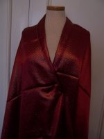 4.88yds-GORGEOUS-REVERSIBLE-BURGUNDY-SATIN-W-GOLD-POLKA-DOTS-GOLD-w-BURGUNDY-8