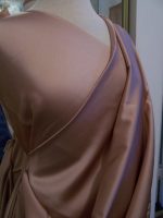4YDS-VISCOSE-SATIN-FABRIC-PALE-BEIGE-GLITTERY-SHIMMERY-METALLIC-PINSTRIPE-3