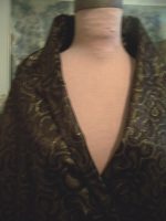 4yds-DEEP-BROWN-PAISLEYS-ON-METALLIC-GOLD-REVERSIBLE-ELEGANT-RICH-BROCADE-FABRIC-1