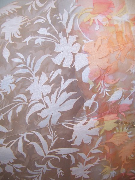 DESIGNER-FABRIC-DIVINE-PEACH-DEVORE-ORGANZA-HAND-PAINTED-IN-CORAL-SHADES-2YDS-2