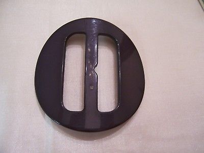 3-VERY-INTERESTING-CURVY-STYLISH-BROWN-VINTAGE-PLASTIC-OVAL-BUCKLES-1-1