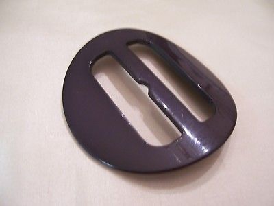 3-VERY-INTERESTING-CURVY-STYLISH-BROWN-VINTAGE-PLASTIC-OVAL-BUCKLES-1-2