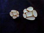 3 MODERN CLUSTER 3/4" OFF WHITE GOLD DESIGNER BUTTONS