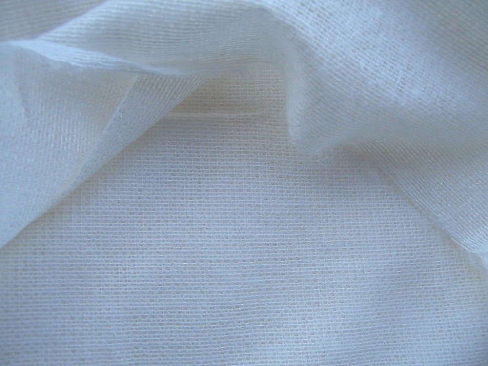 5yd-OFF-WHITE-WOVEN-WEFT-FUSIBLE-INTERFACING-FOR-JACKETS-COATS-SUITS-44inch-1