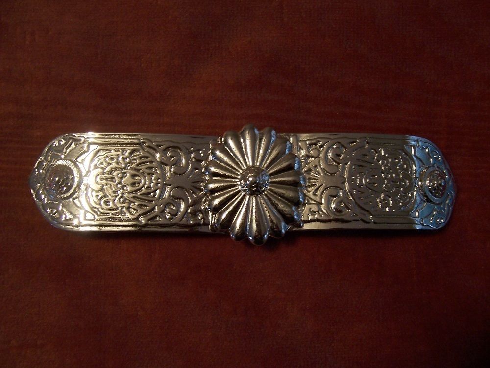 GORGEOUS-SILVER-CARVED-SLIDE-ON-DECORATIVE-ACCENT-BUCKLE-FOR-1.25-BELT-STRIPS-3