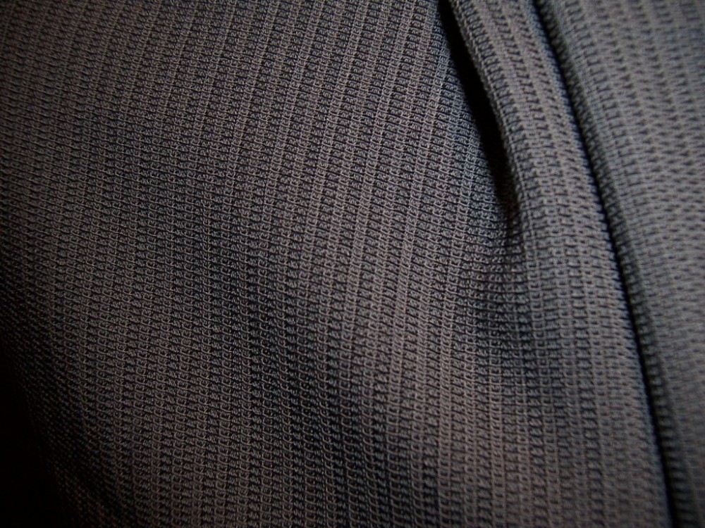 ITALIAN-VISCOSE-BLEND-FABRIC-GREY-TEXTURED-LT-WEIGHT-3