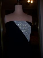 SPARKILING-DAZZLING-27-inches-SOFT-24-ROWS-RHINESTONE-TRIM-WHITE-SETTING-6