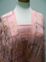5.5yds-pale-peach-taupe-brown-abstract-floral-scroll-in-metallic-gold