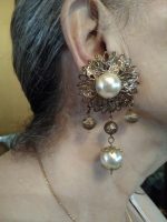 VINTAGE CLIP EARRINGS LT WGT GOLD FILIGREE FLOWER PEARL AND BALL DROPS