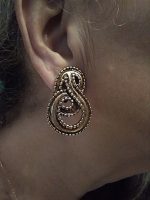 VINTAGE CLIP ANTIQUE GOLDTONE BUTTON EARRINGS SWIRLS W/ BEADED EDGE
