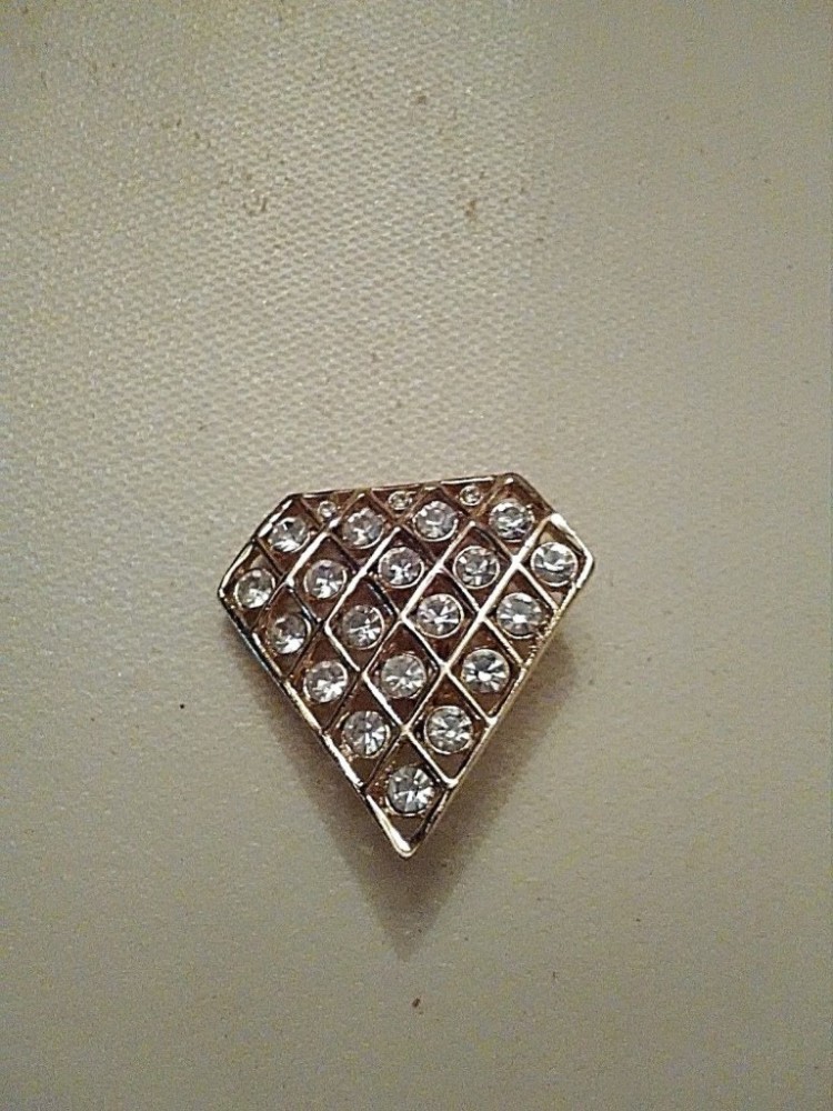 VINTAGE CLIP GOLDTONE BUTTON EARRINGS ELONGATED FILAGREE PENTAGON W/ RHINESTONES
