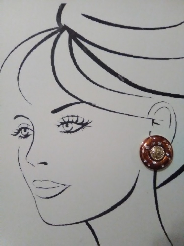 VINTAGE FASHION CLIP BUTTON EARRINGS COGNAC ENAMELLED GOLDEN ORIENTAL CENTER