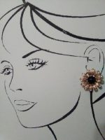 VINTAGE FASHION CLIP EARRINGS BLACK CABOCHON FLOWER GOLDEN PAVE PETALS
