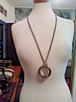 VINTAGE-GOLDEN-CHAIN-NECKLACE-WITH-JEWELLED-LORGNETTE-MAGNIFYING-GLASS-PENDANT-1