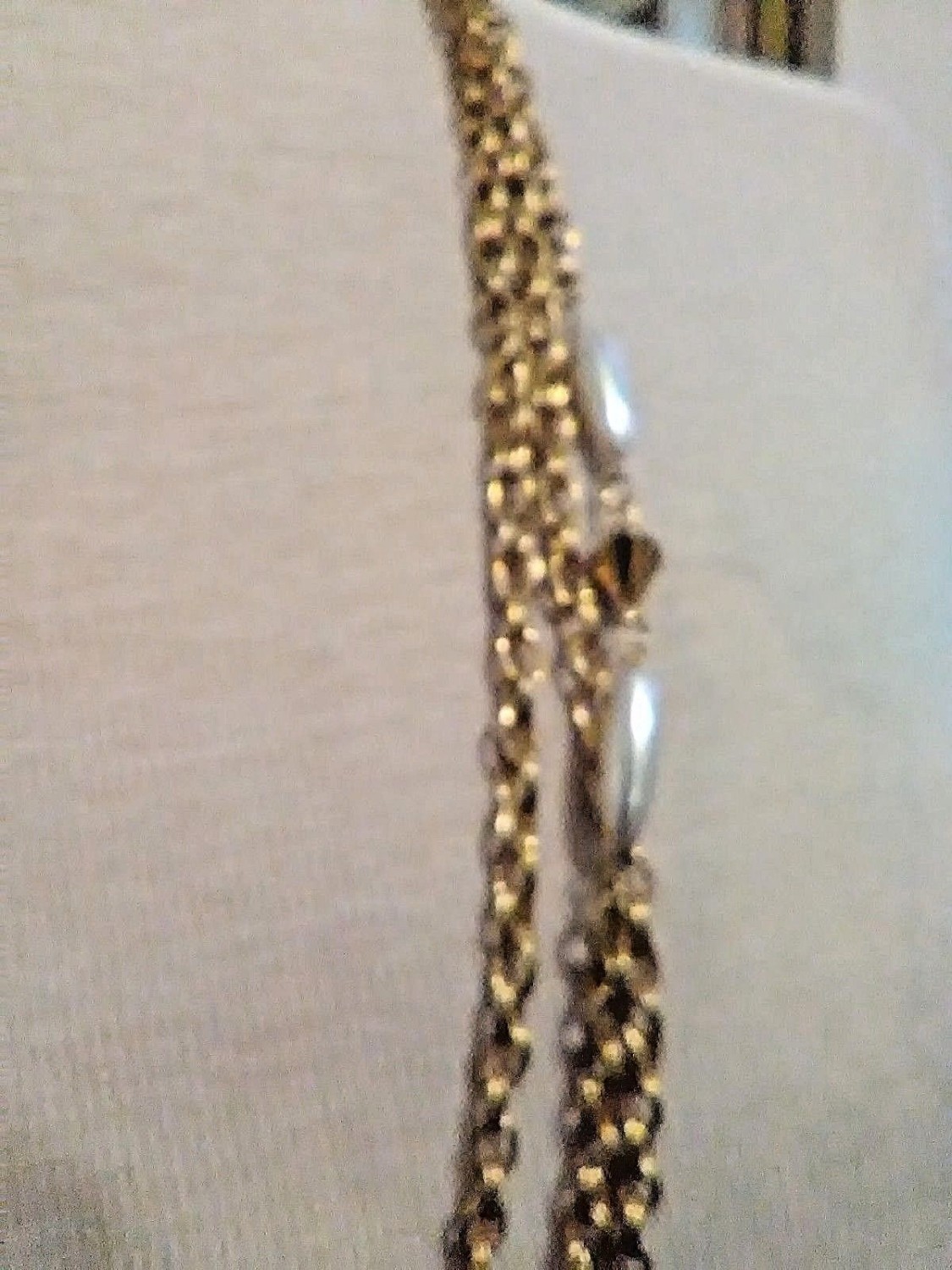 VINTAGE-GOLDEN-NECKLACE-3-ROW-CHAINS-PEARL-ACCENT-5