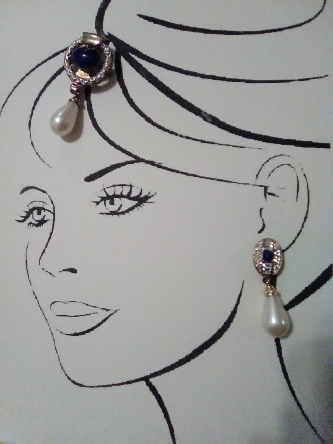 VINTAGE-ITALIAN-FAUX-LAPIS-AND-RHINESTONE-PIN-EARRING-SET-GOLDTONE-SETTING-2