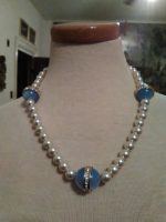 VINTAGE-NECKLACE-FAUX-PEARL-W-LT-BLUE-PAVE-GOLDEN-SATURN-RING-BEAD-STATIONS-1