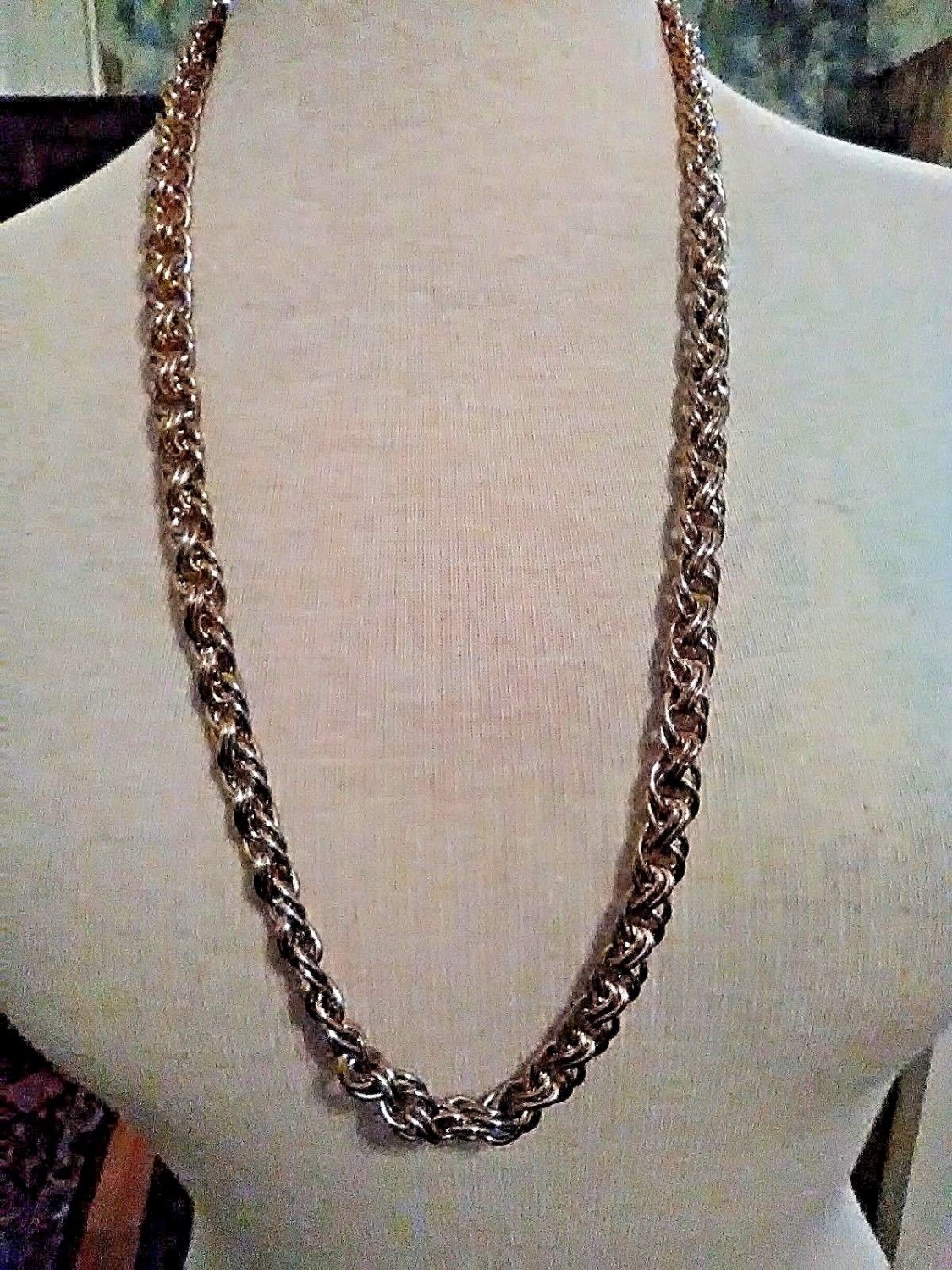 VINTAGE-NECKLACE-GOLDEN-MULTI-LINK-THICK-HEAVY-25-CHAIN-2