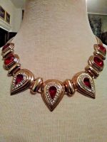 VINTAGE-NECKLACE-SET-DAZZLING-PAVE-CHOKER-FAUX-RUBIES-CHANDELIER-EARRINGS-2