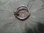 VINTAGE-GOLDEN-PIN-BROOCH-LIONS-HEAD-ACCENT-CIRCLE-PIN-OR-SCARF-PIN