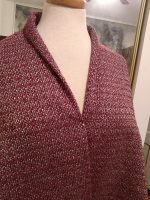 4yds-FABULOUS-RICH-GLIMMERY-BURGUNDY-METALLIC-TWEED-CHI-CHI-DESIGNER-FABRIC-1