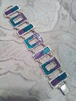 VINTAGE FASHION GOLDEN BRACELET SQUARISH PURPLE GREEN ENAMELLED LINKS